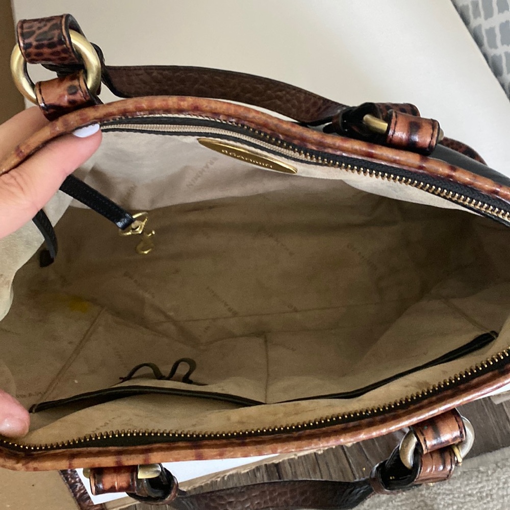 Brahmin Mini Asher GUC - Picture 7 of 11